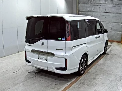 Honda STEPWGN SPADA
