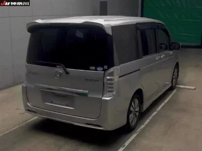 Honda STEPWGN SPADA