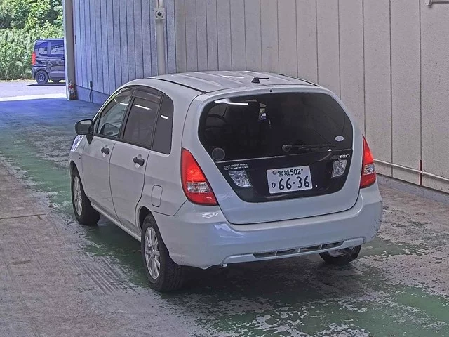 Suzuki Aerio  с аукциона в Японии