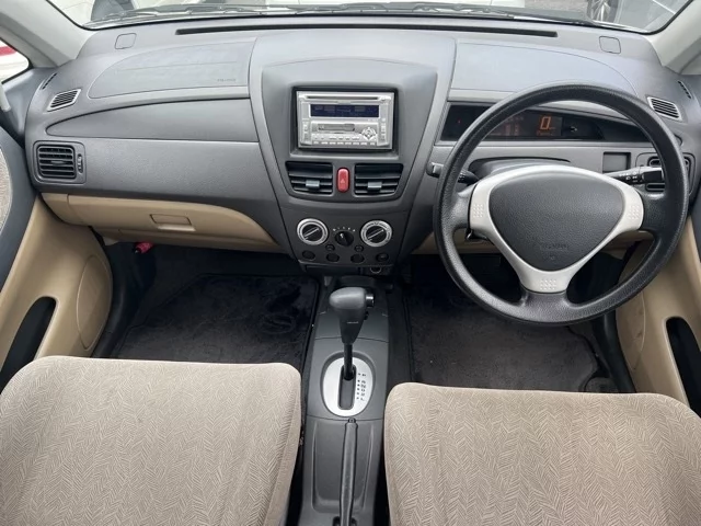 Suzuki Aerio  с аукциона в Японии