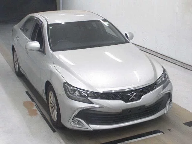 Toyota Mark X 2017