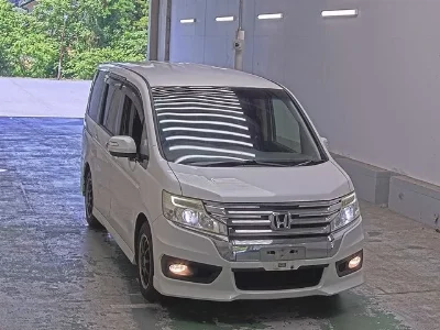Honda STEPWGN SPADA