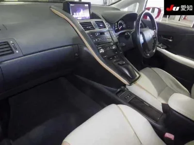Lexus HS250h