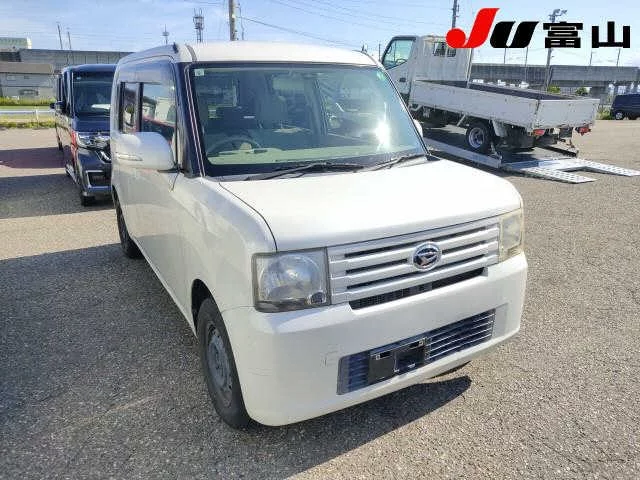 Daihatsu Move Conte  с аукциона в Японии