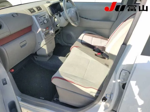 Daihatsu Move Conte  с аукциона в Японии