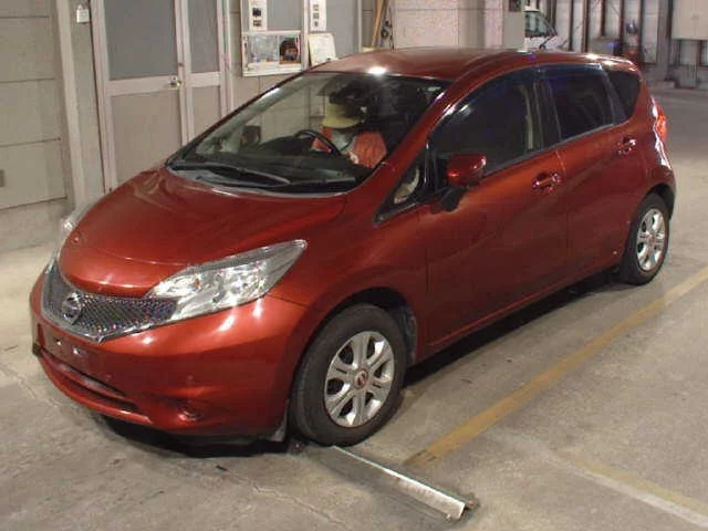 Nissan Note  с аукциона в Японии