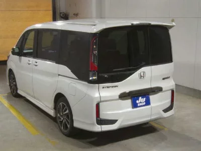 Honda STEPWGN SPADA