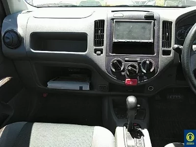Nissan AD VAN