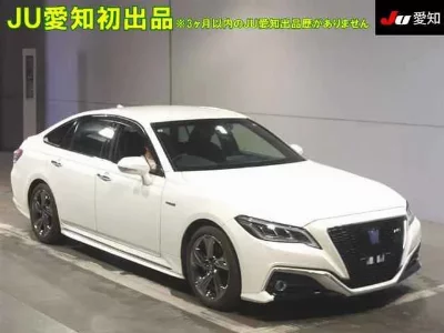 Toyota CROWN HYBRID