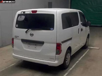 Nissan NV200 VANETTE VAN