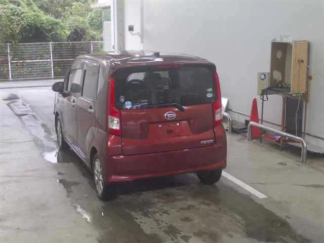 Daihatsu Move  с аукциона в Японии