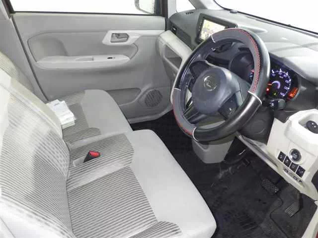 Daihatsu Move  с аукциона в Японии