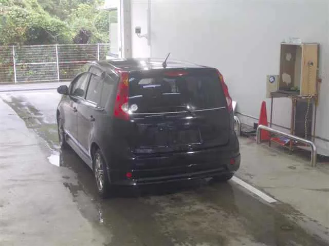 Nissan Note  с аукциона в Японии