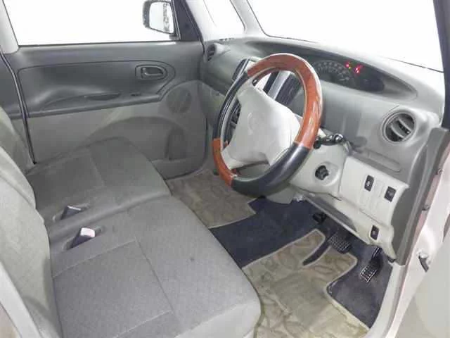 Daihatsu Tanto  с аукциона в Японии
