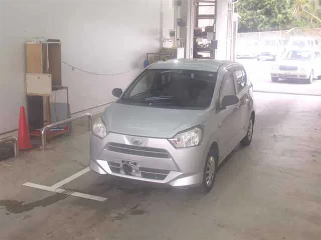 Daihatsu Mira e:S  с аукциона в Японии