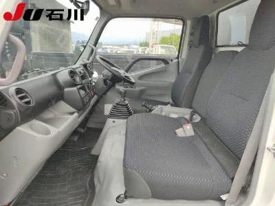 Hino DUTRO DRY VAN