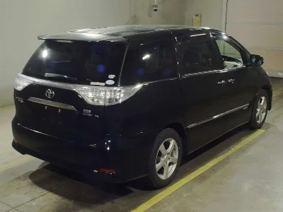 Toyota Estima Hybrid