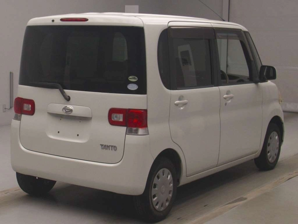 Daihatsu Tanto  с аукциона в Японии