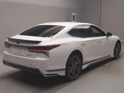 Lexus LS500h