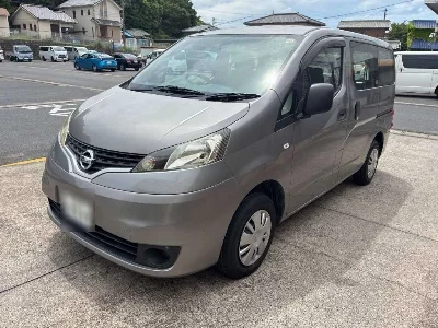 Nissan NV200 VANETTE VAN