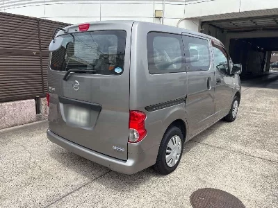 Nissan NV200 VANETTE VAN