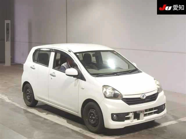 Daihatsu Mira e:S  с аукциона в Японии