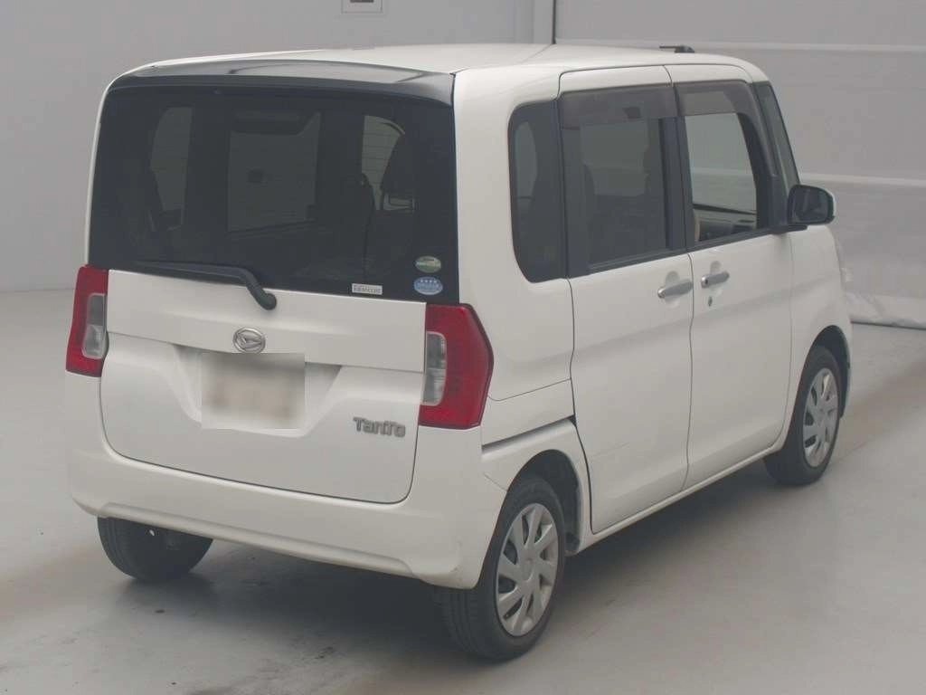 Daihatsu Tanto  с аукциона в Японии