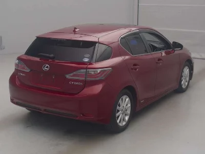 Lexus CT200h
