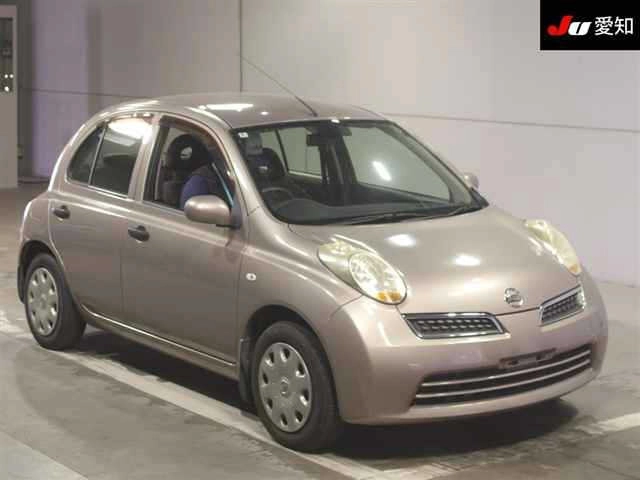 Nissan March  с аукциона в Японии