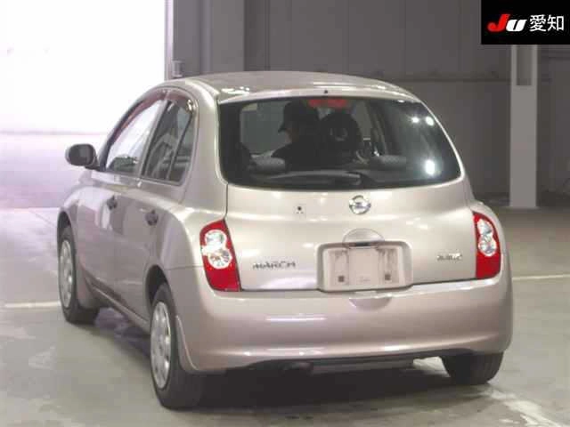 Nissan March  с аукциона в Японии