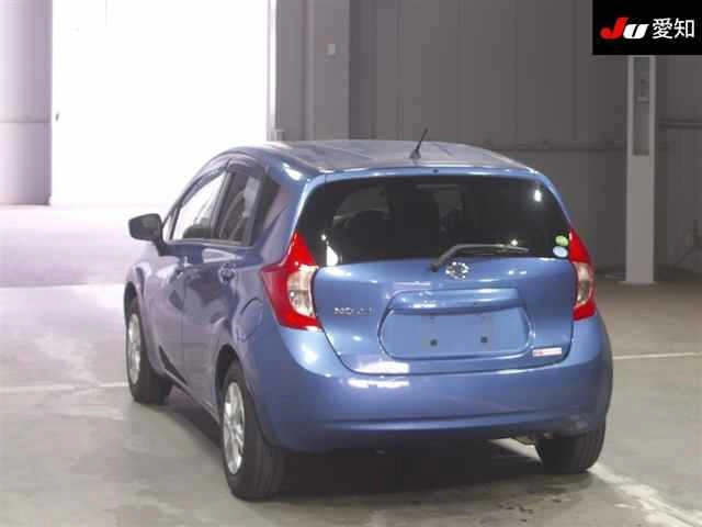 Nissan Note  с аукциона в Японии
