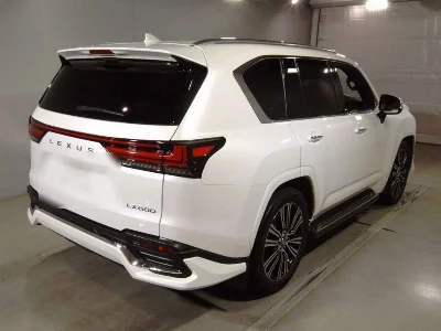 Lexus LX570