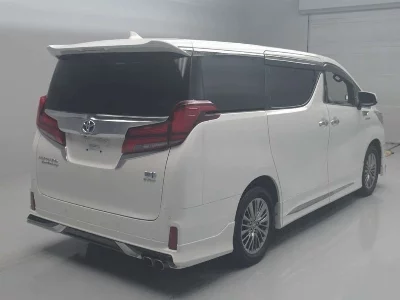 Toyota ALPHARD HYBRID