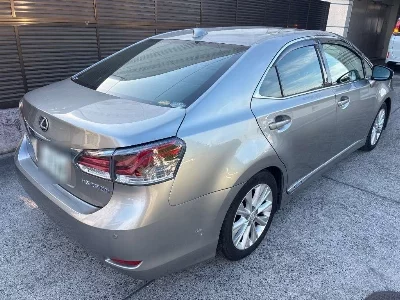 Lexus HS250h