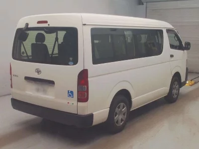 Toyota HIACE WAGON