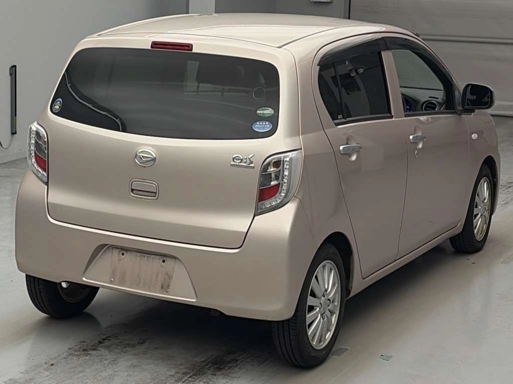 Daihatsu Mira e:S  с аукциона в Японии