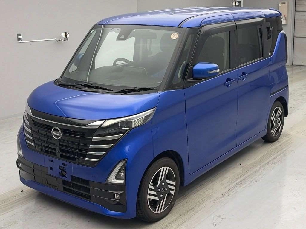 Nissan Roox 2025