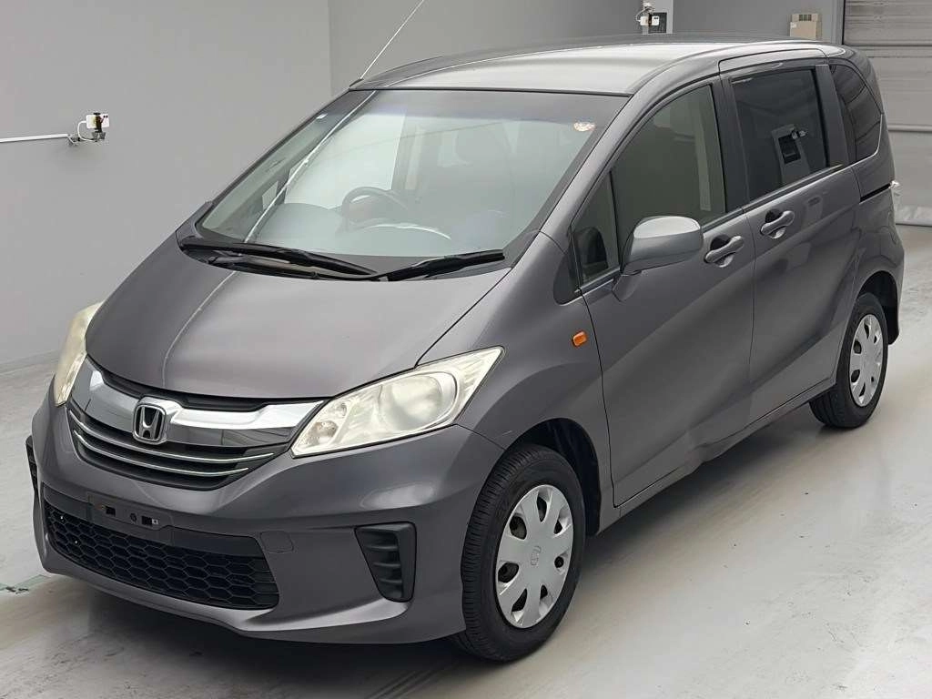 Honda Freed  с аукциона в Японии