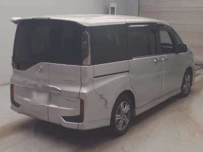 Honda STEPWGN SPADA