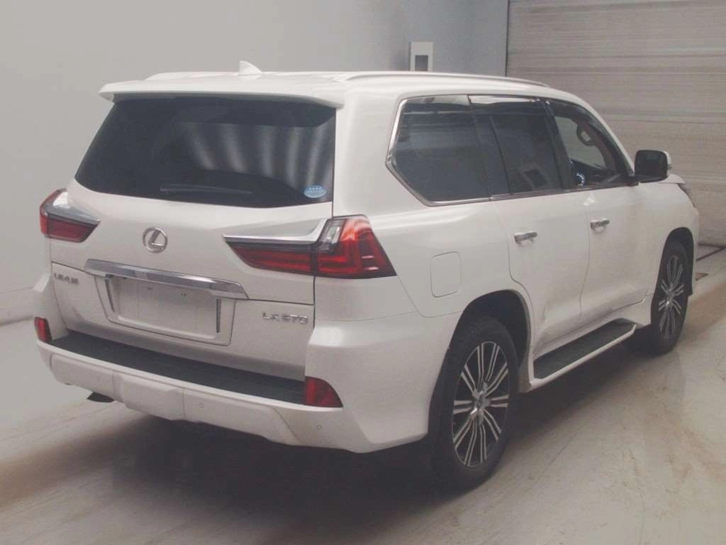 Lexus LX570  с аукциона в Японии