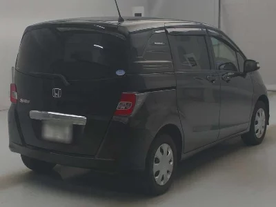 Honda Freed Spike