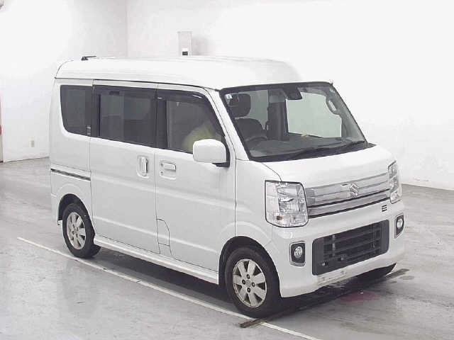 Suzuki Every 2018