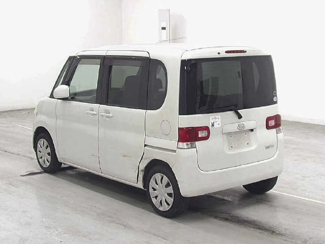 Daihatsu Tanto  с аукциона в Японии