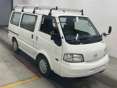 Mazda Bongo Van