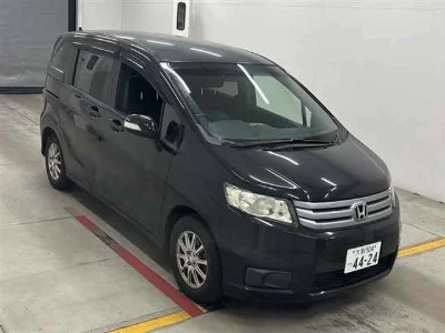 Honda Freed Spike