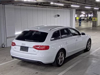 Audi A4 Avant