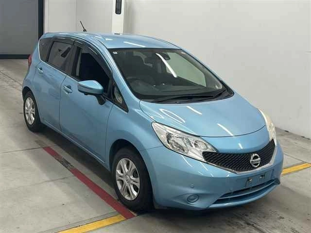 Nissan Note  с аукциона в Японии