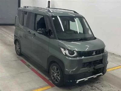 Mitsubishi Delica Mini