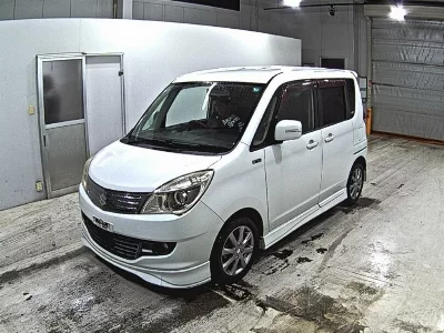 Suzuki Solio