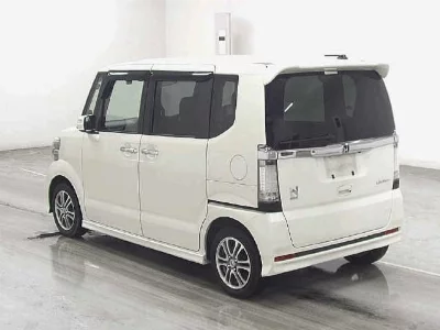 Honda N BOX CUSTOM